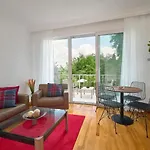 Private Modern Duplex 2Bed1Bath W Terrace! #76